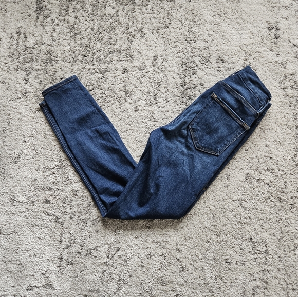 GOOD American Good waist jeans - Picture 11 of 16